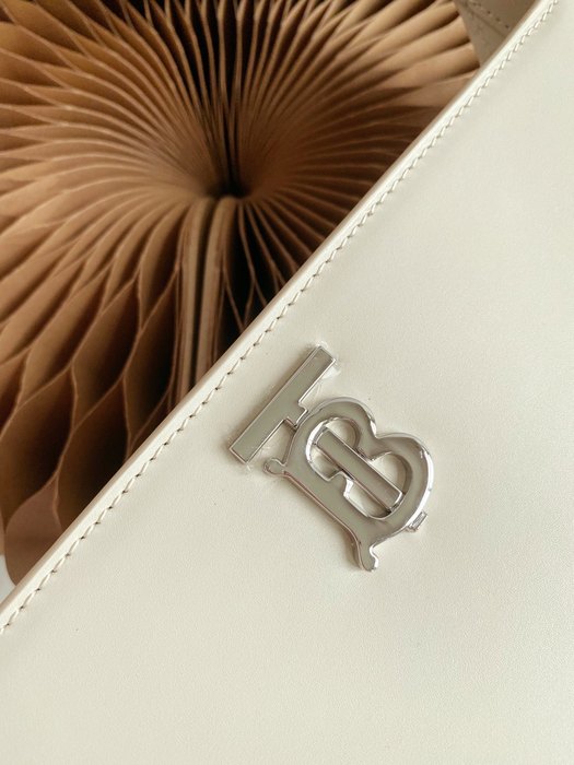 Burberry Tote style 44 Tan 01A