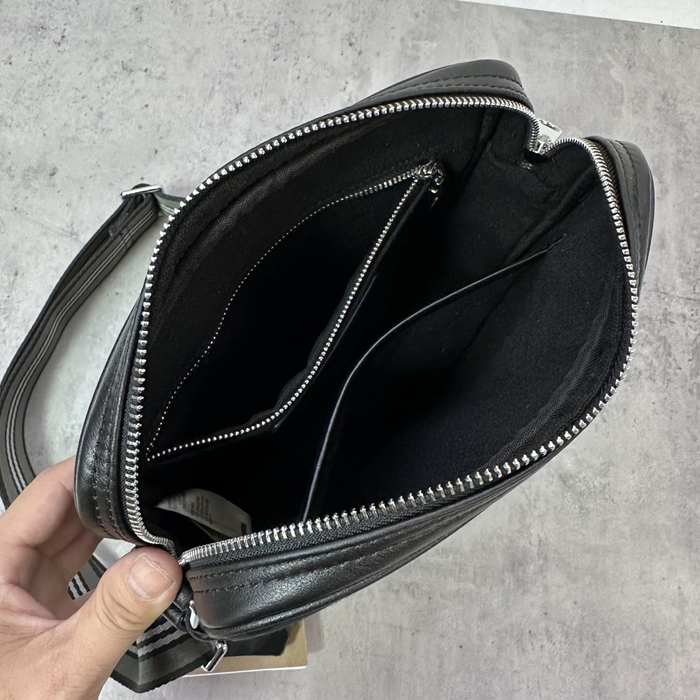 Burberry Tote style 50 Black 01A