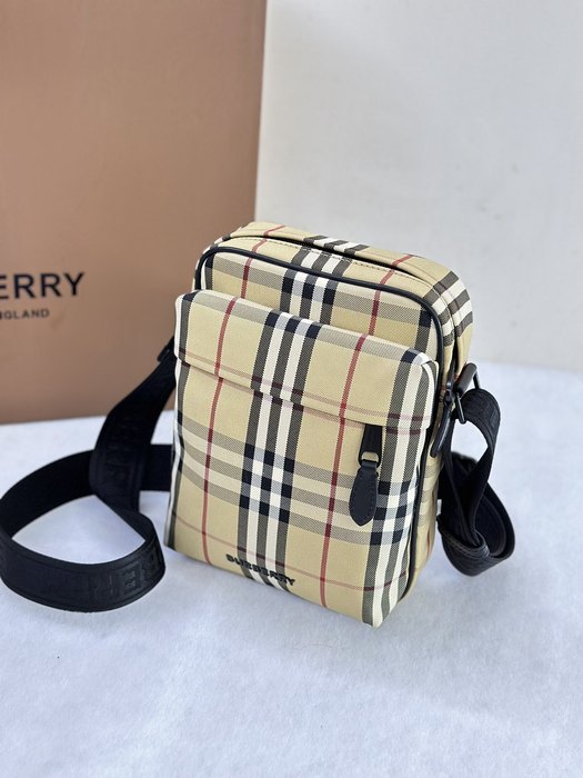 Burberry Tote style 56 Beige 01A