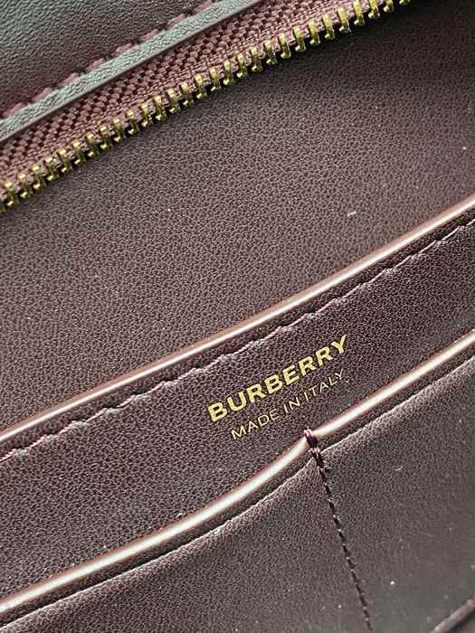 Burberry Tote style 56 Burgundy 01A