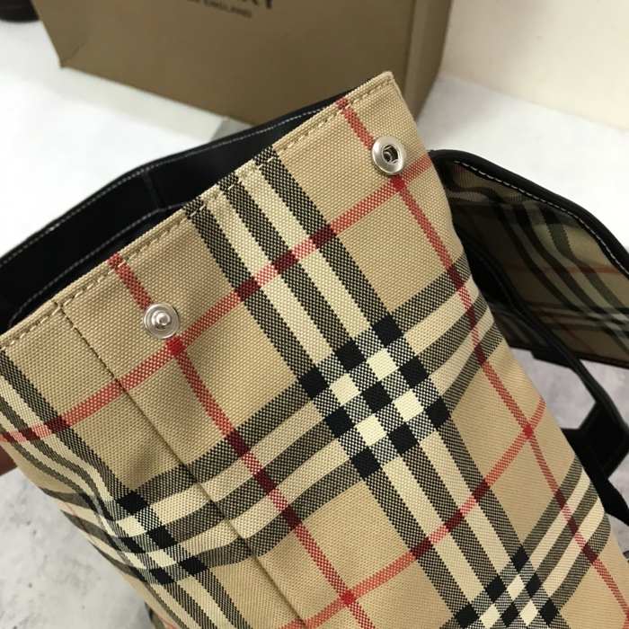 Burberry Tote style 78 Beige 01A