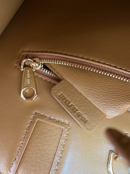 Burberry Tote style 89 Tan 01A