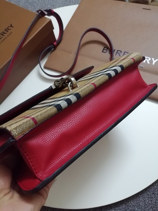 Burberry Tote style 91 Navy 01A