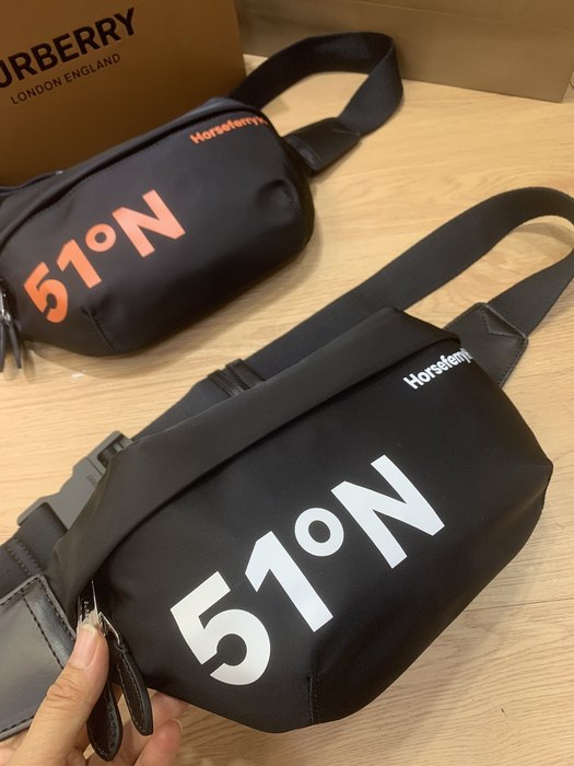 Burberry Tote style 96 Black 01A