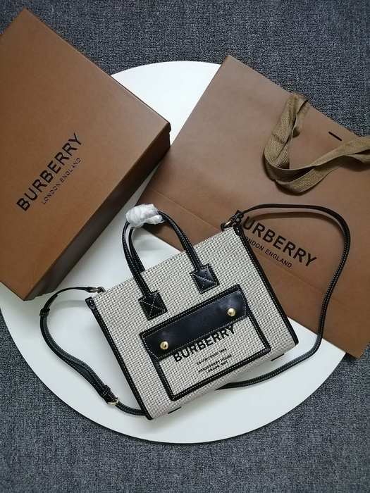 Burberry Tote style 97 Black 01A