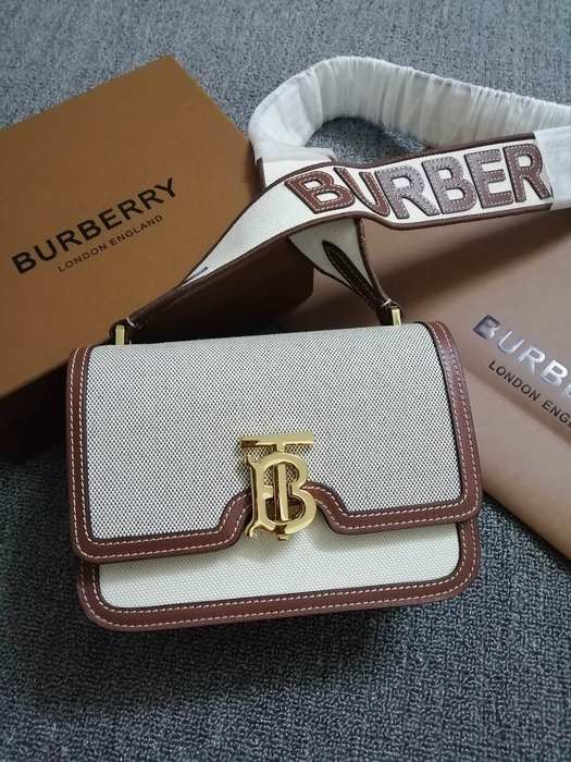 Burberry Tote style 97 White 01A