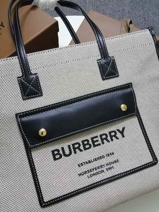 Burberry Tote style 98 Black 01A 2
