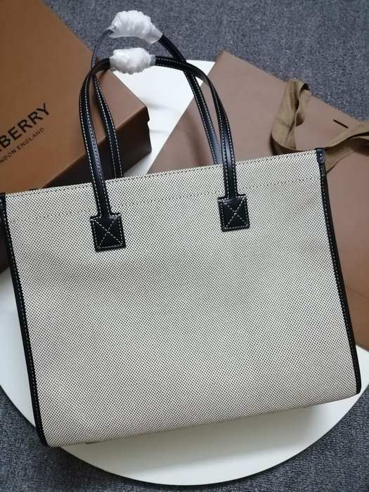 Burberry Tote style 98 Black 01A 2