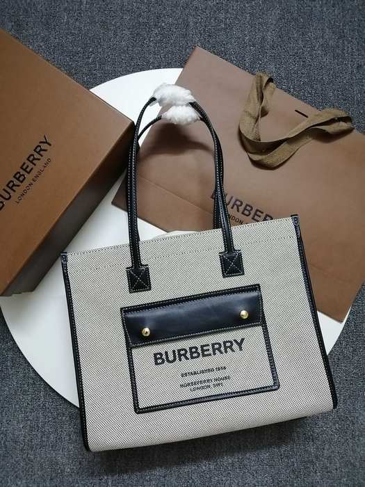 Burberry Tote style 98 Black 01A 2