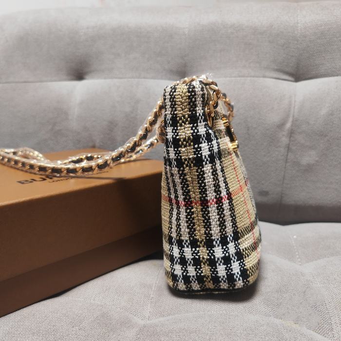 Burberry Tote with classic check pattern traits Beige 01A