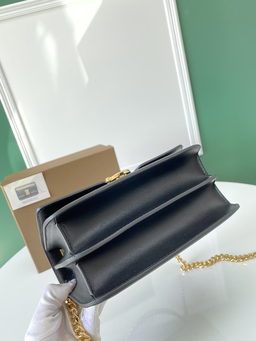 Burberry Tote with classic features Black 01A