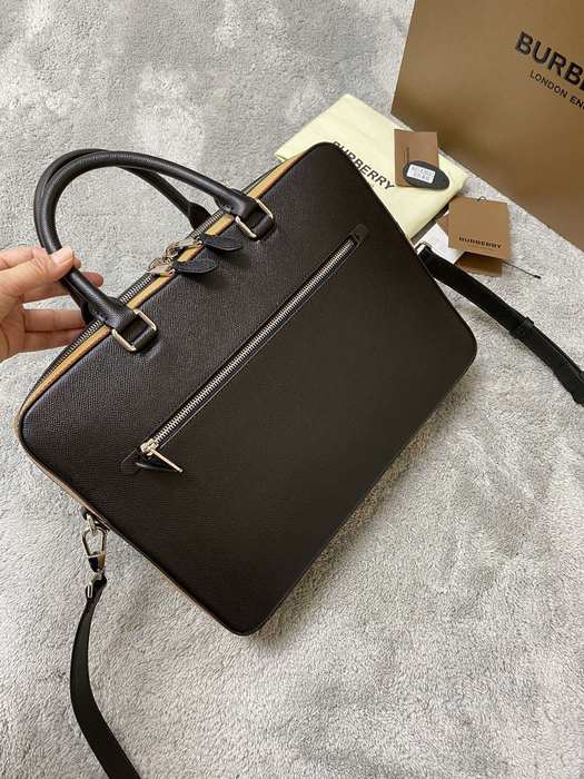 Burberry Tote with elegant design Brown 01A