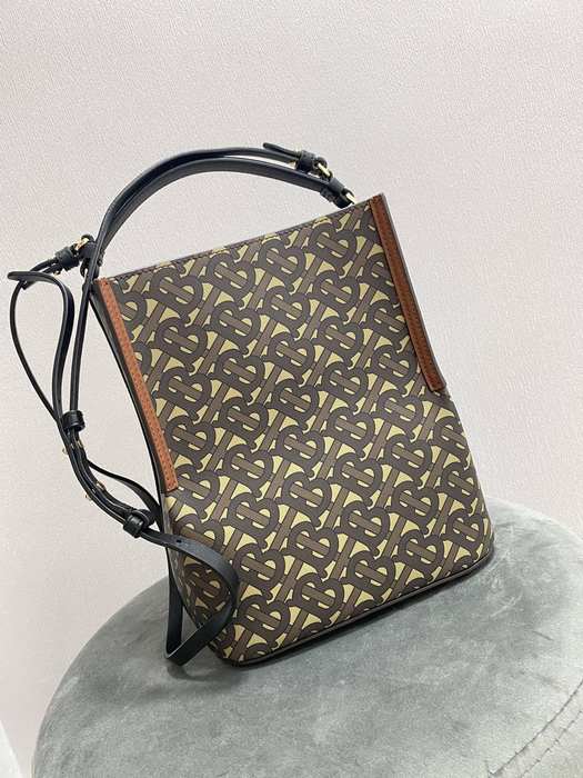 Burberry Tote with leather accents Brown 01A