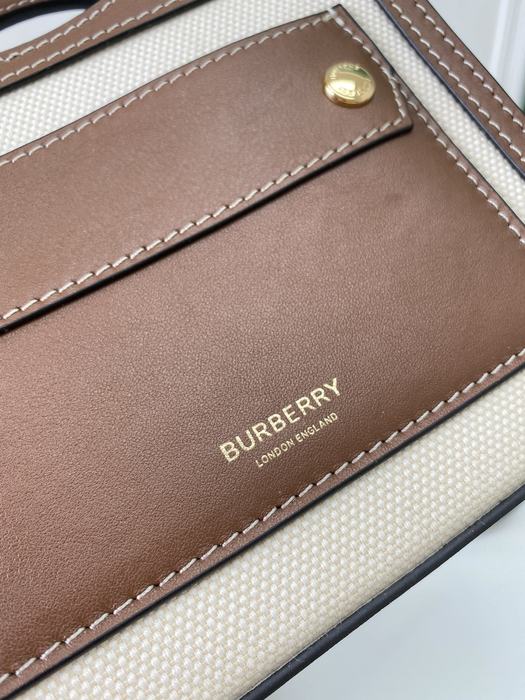 Burberry Tote with modern design features Brown 01A
