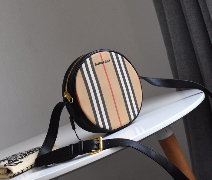 Burberry Tote with stripes and round shape Beige 01A