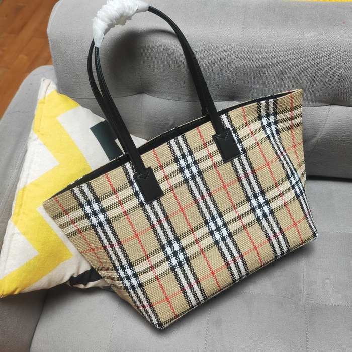 Burberry Tote with structured design Beige 01A
