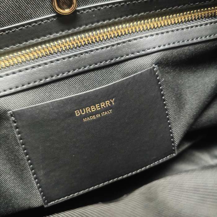 Burberry Tote with structured design Beige 01A