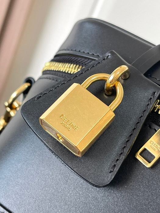 Celine Tote Bag Black 01A 2