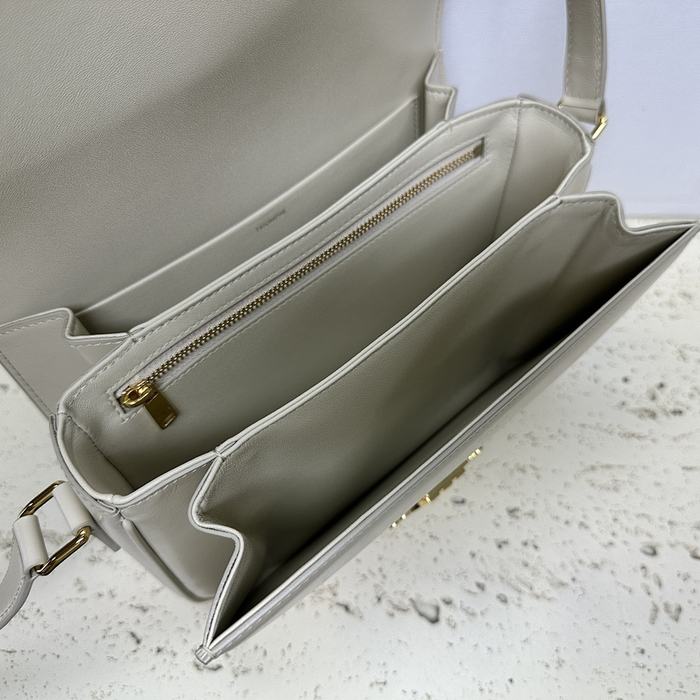 Celine Tote Bag White 01A 3