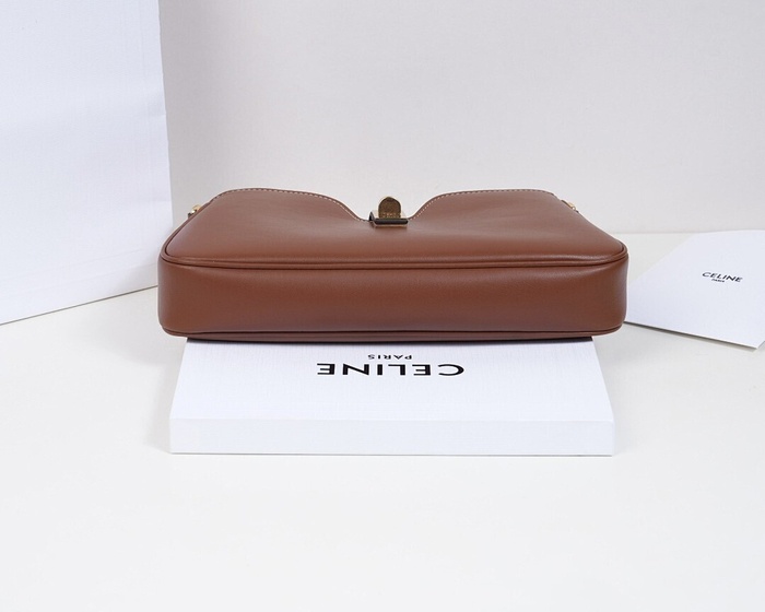 Celine Tote bag with elegant design traits Brown 01A 2