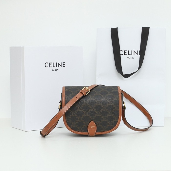 Celine Tote bag with leather surface Brown 01A