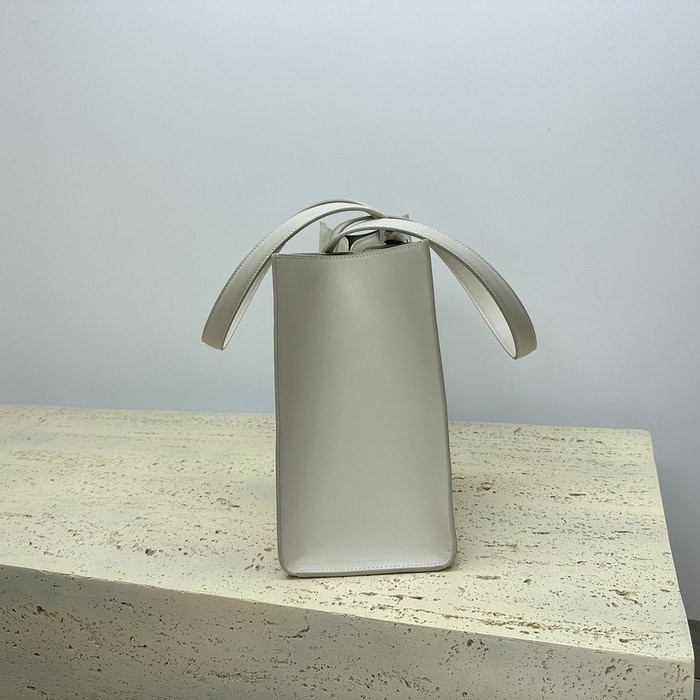 Celine Tote bag with minimalist design Beige 01A 2