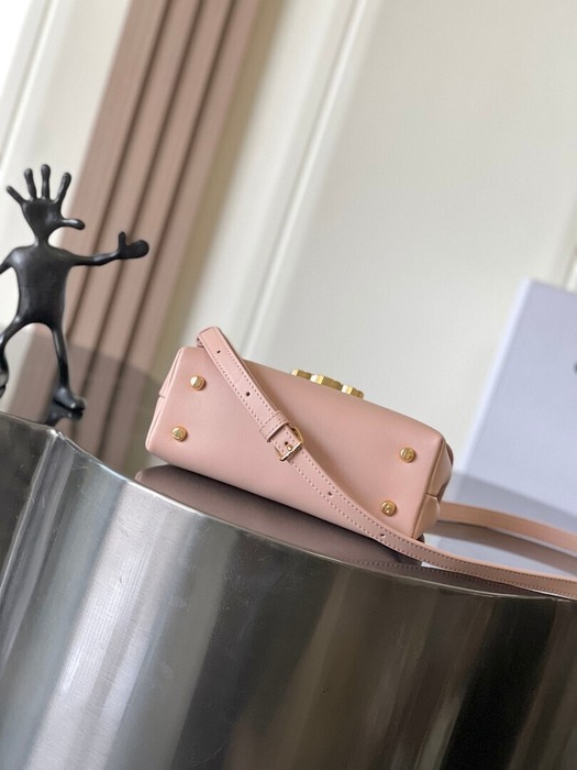 Celine Tote bag with minimalist design Beige 01A