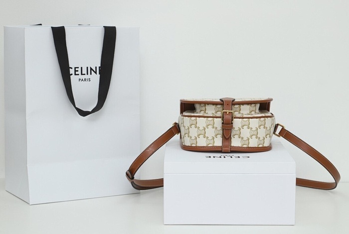 Celine Tote bag with minimalist design Brown 01A 2