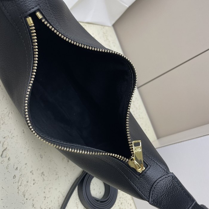 Celine Tote bag with minimalistic traits Black 01A