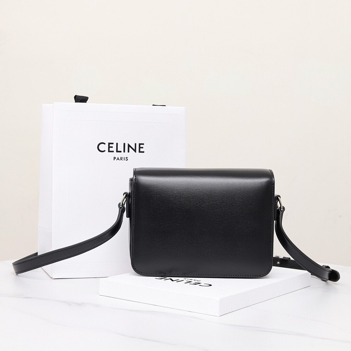 Celine Tote bag with sleek design traits Black 01A