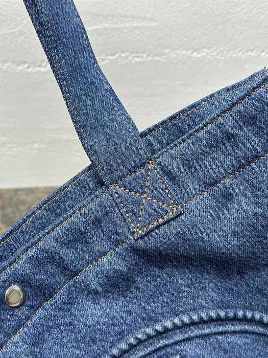 Celine Tote bag with stylish features Blue 01A