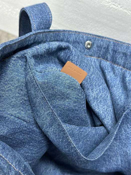 Celine Tote bag with stylish features Blue 01A