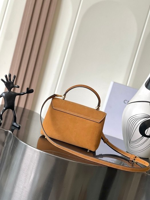 Celine Tote bag with stylish features Brown 01A 2