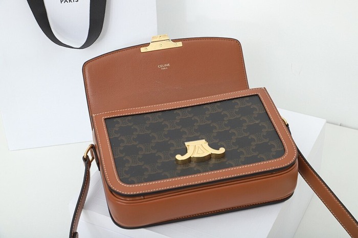 Celine Tote bag with stylish features Brown 01A 5