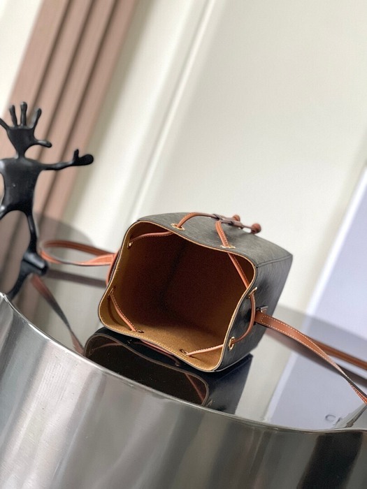 Celine Tote bag with stylish features Grey 01A