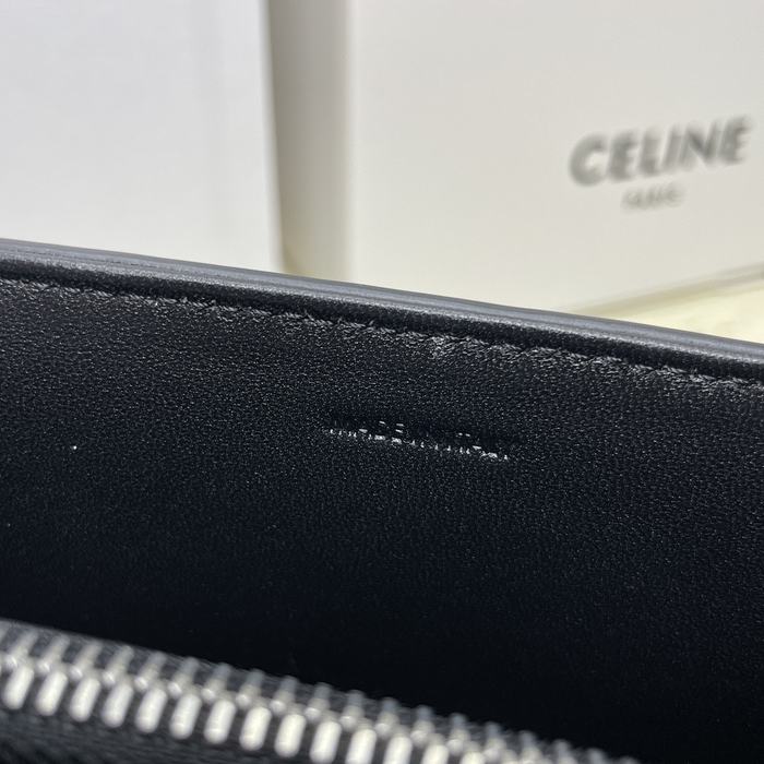 Celine Tote chic and modern design Black 01A