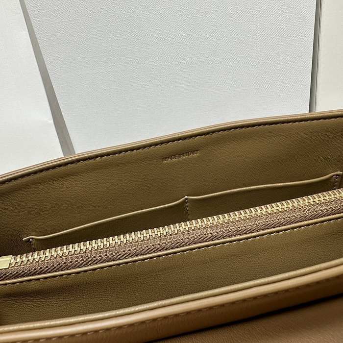 Celine Tote style 108 Tan 01A