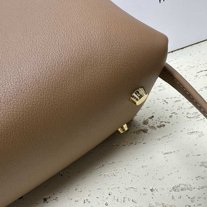 Celine Tote style 108 Tan 01A