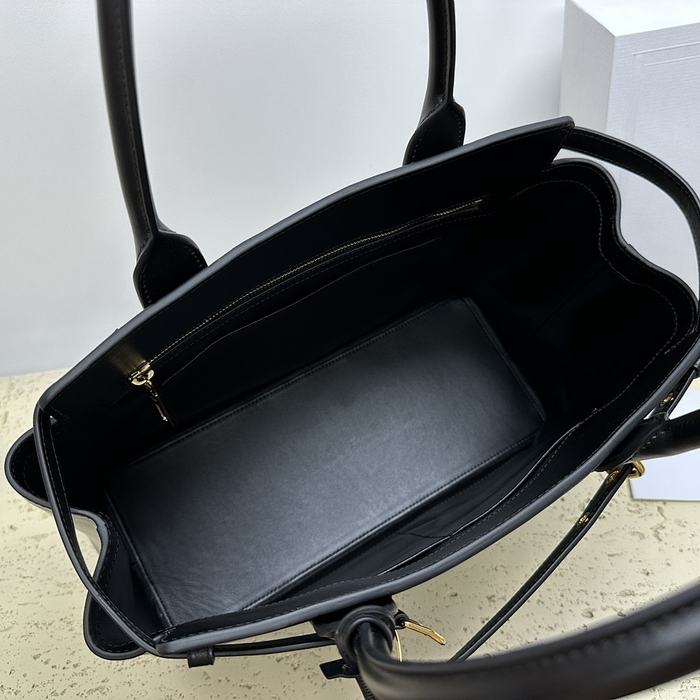 Celine Tote style 117 Black 01A