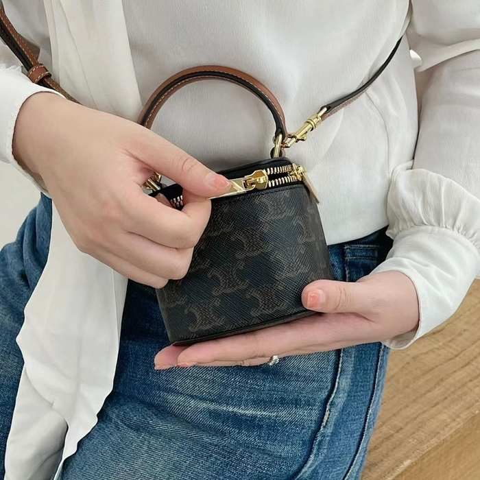 Celine Tote style 120 Brown 01A