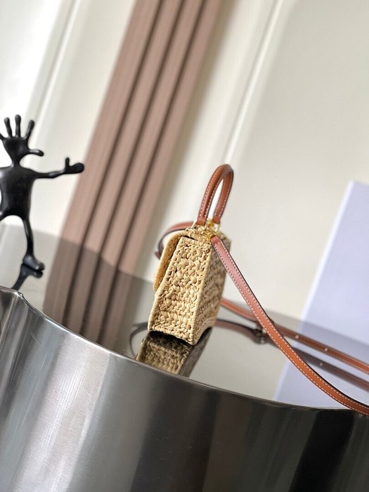 Celine Tote style 13 Beige 01A