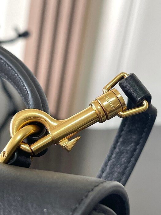 Celine Tote style 29 Black 01A