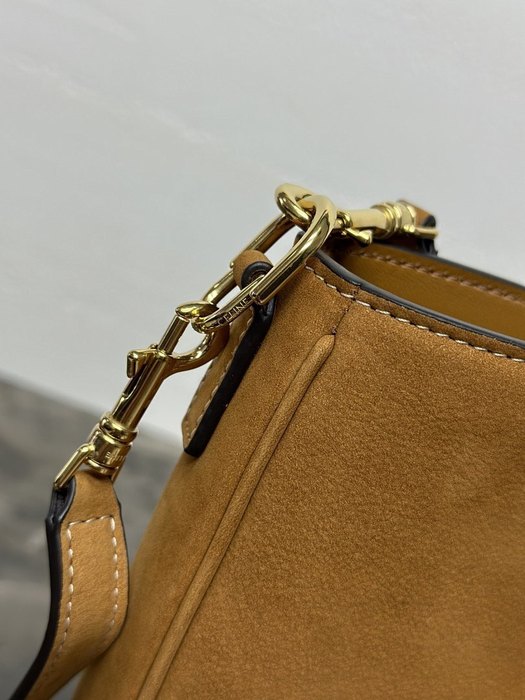 Celine Tote style 37 Tan 01A