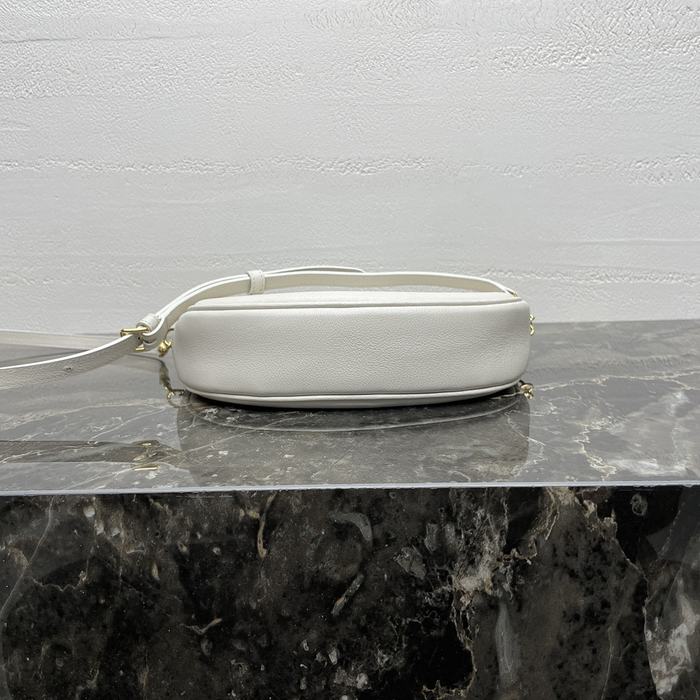 Celine Tote style 37 White 01A