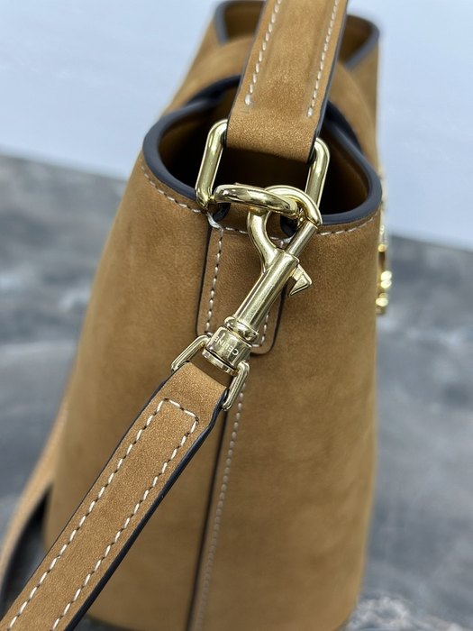 Celine Tote style 40 Tan 01A