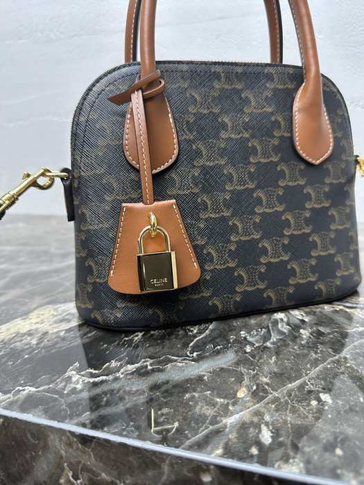 Celine Tote style 45 Brown 01A