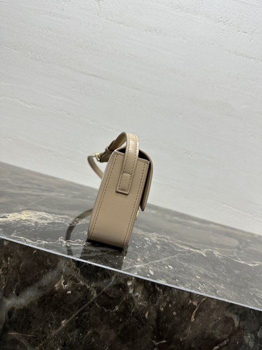 Celine Tote style 52 Beige 01A