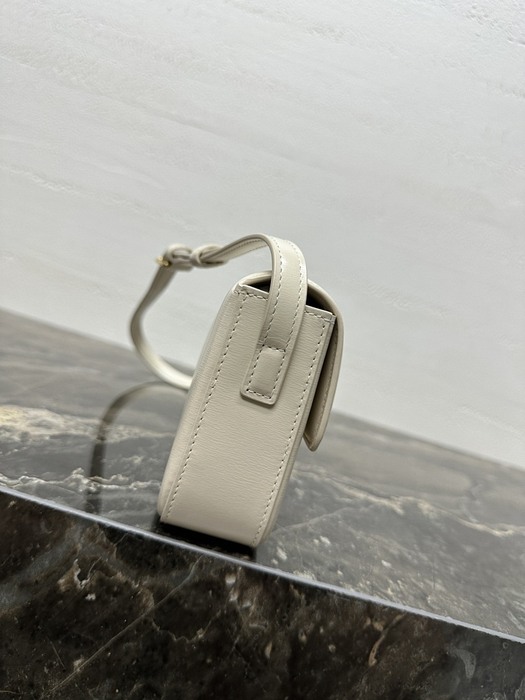 Celine Tote style 57 White 01A