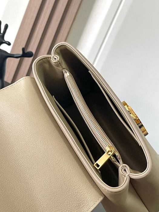 Celine Tote style 62 Beige 01A