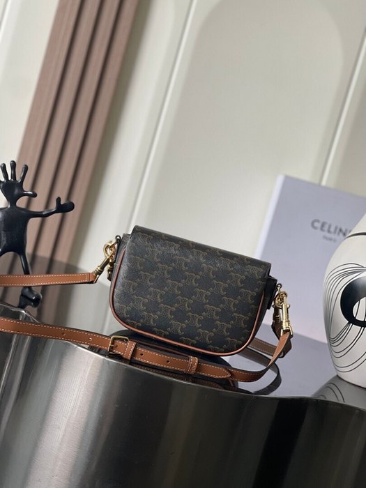 Celine Tote style 66 Brown 01A